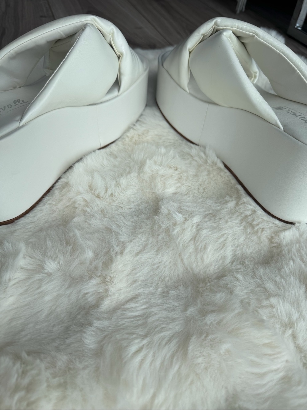 🤍L’Intervalle White Platform Wedge Sandals🤍 - Picture 5 of 9